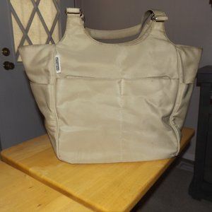 Ellington Leather Bag